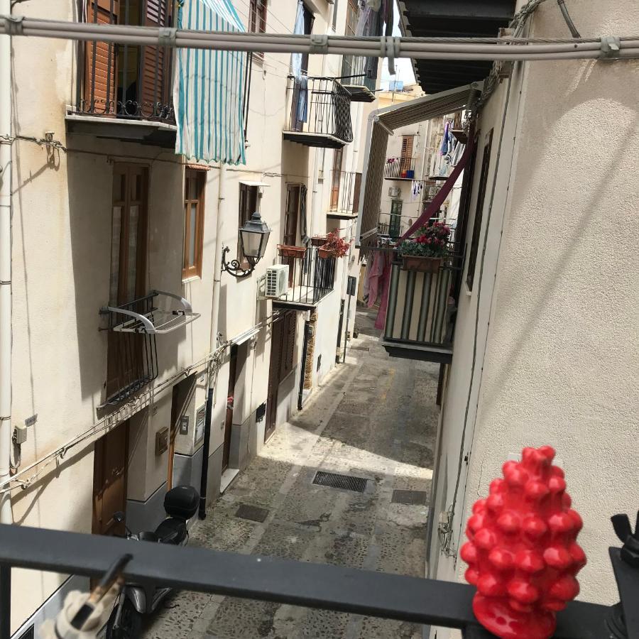 L'Appartement Dans Les Venelles Cefalù Exteriör bild